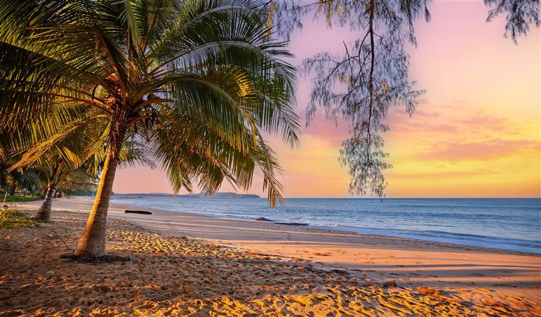 Thailand entspannt - Natur & Strand in Khao Lak ©Parilov /adobestock